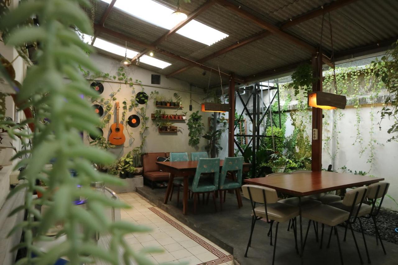 Semeru Hostel Malang (Adults Only) المظهر الخارجي الصورة